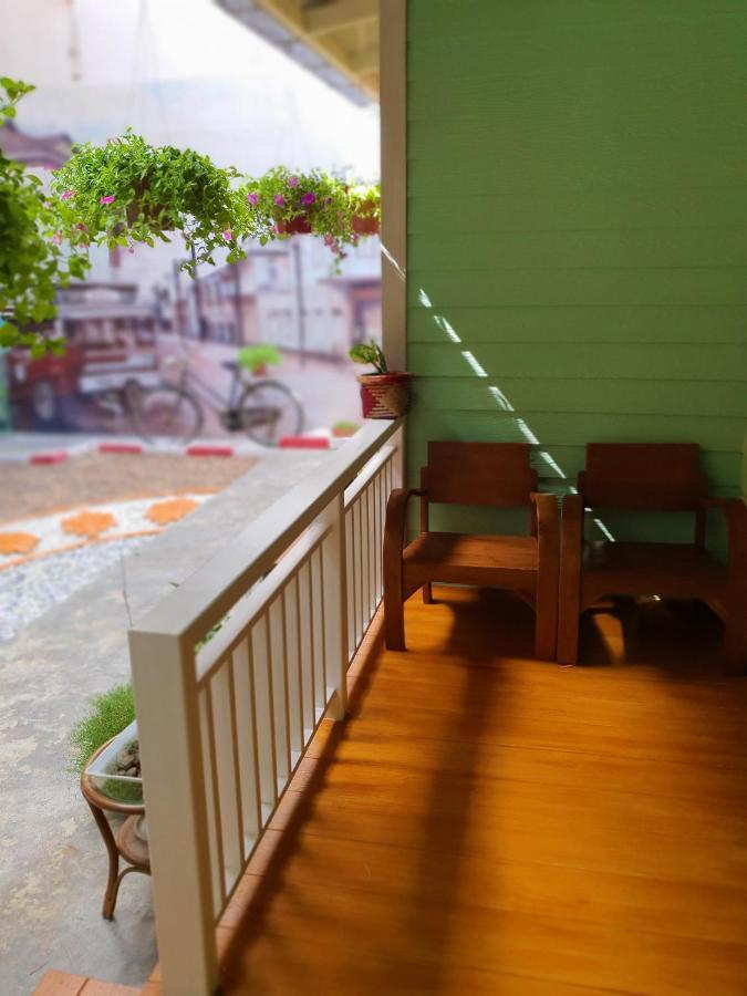 Bansoi 1 & Alley One Cafe 트랑 외부 사진