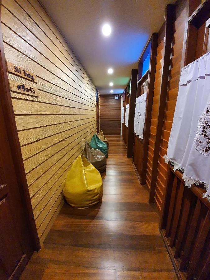 Bansoi 1 & Alley One Cafe 트랑 외부 사진